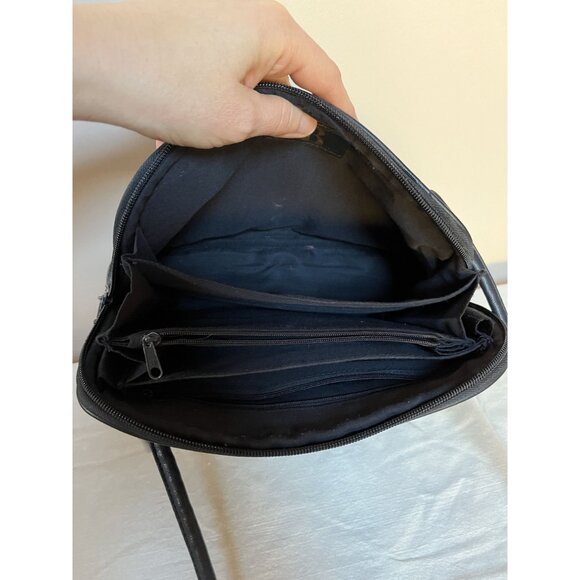 Vintage 90s CB Collections Deep Navy Blue Leather Crossbody Bag - Picture 6 of 12